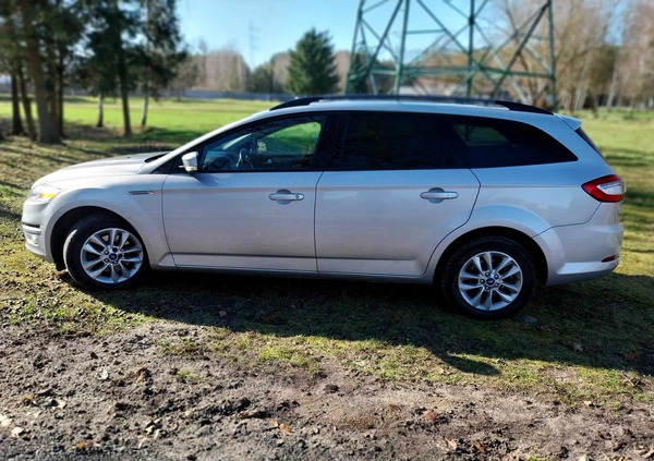 Ford Mondeo cena 25900 przebieg: 226000, rok produkcji 2011 z Brzostek małe 67